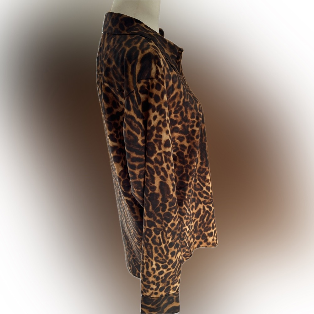 Ralph Lauren Women’s Leopard Print Button-Down Shirt - Picture 2 of 9